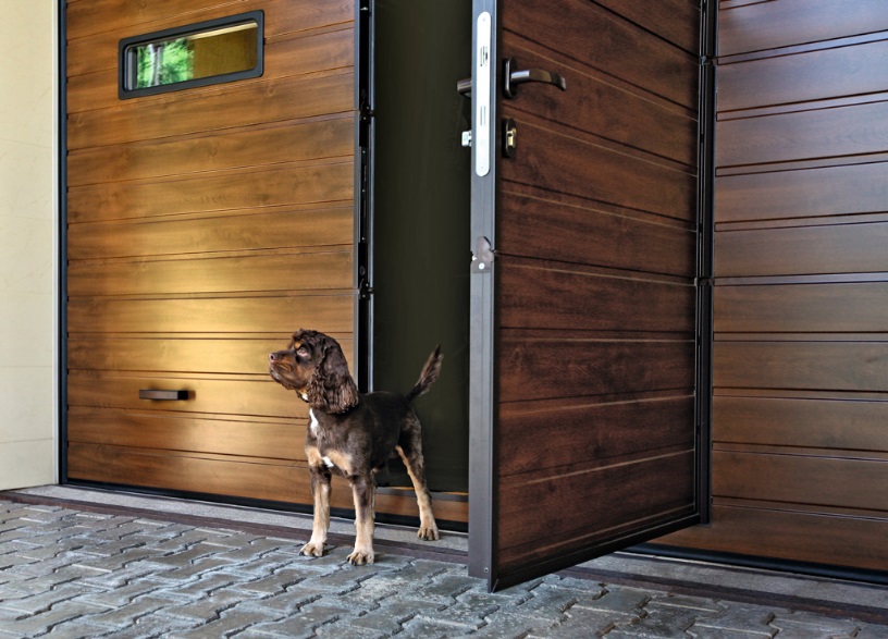 Встроенная в ворота калитка